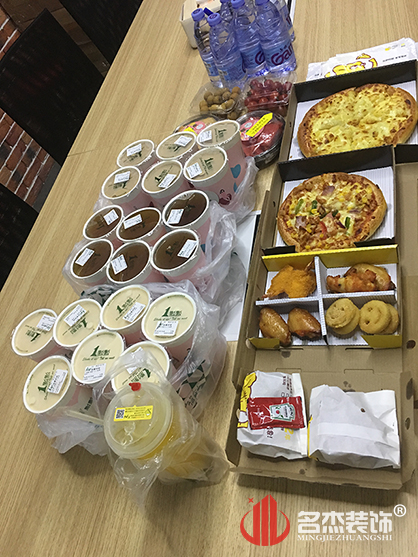 是什么样的装修设计公司能让质料商准备下昼茶的？？？？