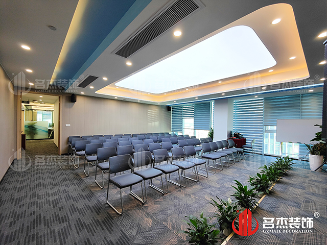 大聚会室装修设计